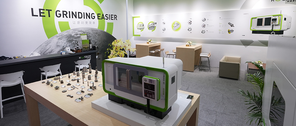 HUSDOM Makes Global Debut at MTA Vietnam 2024, Expanding International Presence